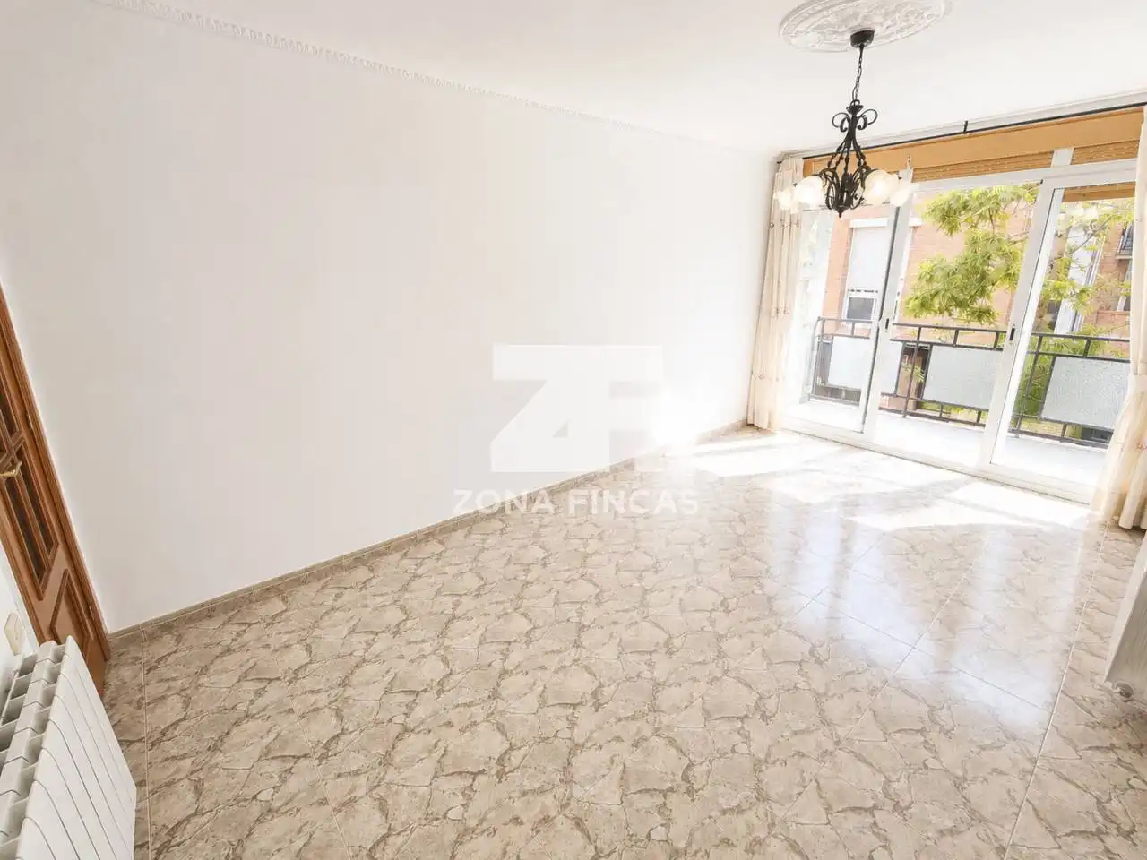 Sala d'estar de Pis en venda en Santa Coloma de Gramenet