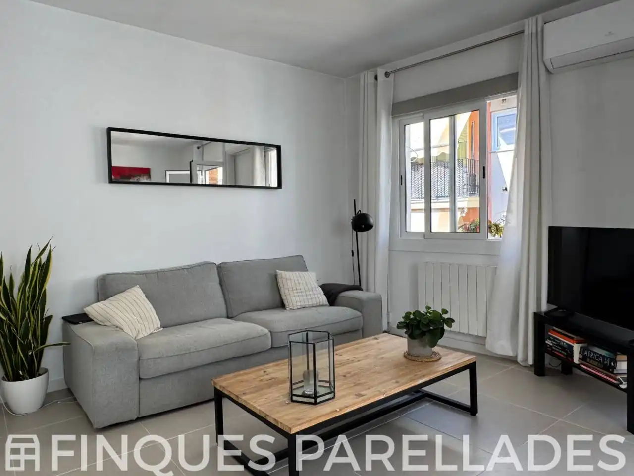 Sala d'estar de Àtic en venda en Sitges amb Aire condicionat, Calefacció i Terrassa
