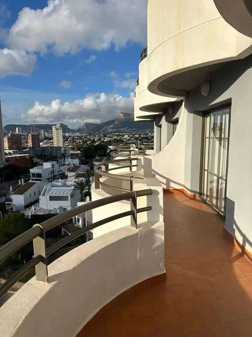 Vista exterior de Apartamento en venta en Calpe / Calp con Calefacción, Jardín privado y Terraza