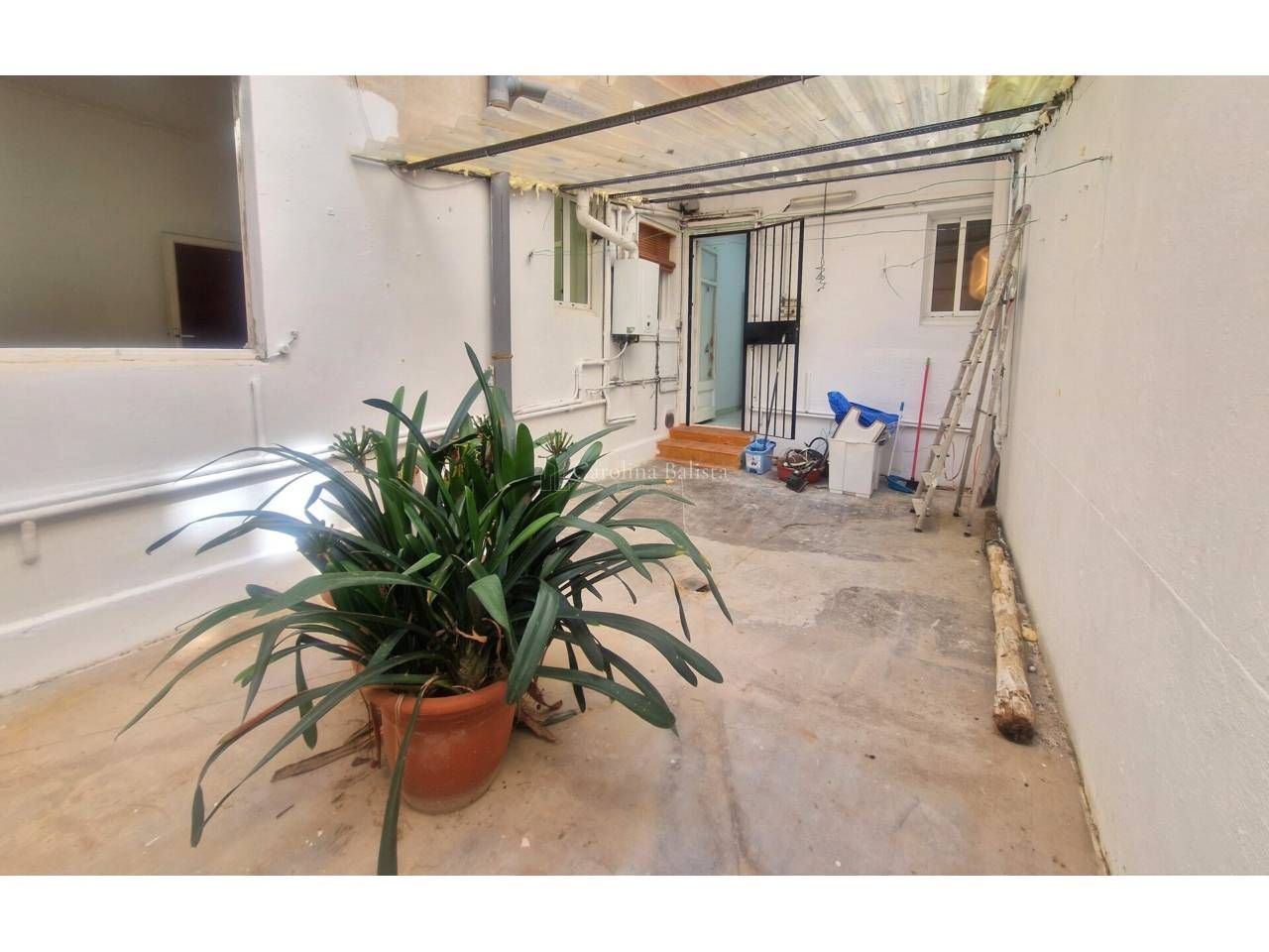 Flat for sale in  Barcelona Capital  with Heating, Private garden and Parquet flooring