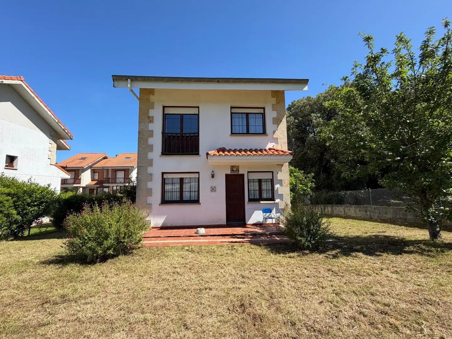 Exterior view of Houses for sale in Argoños   with Heating, Private garden and Terrace