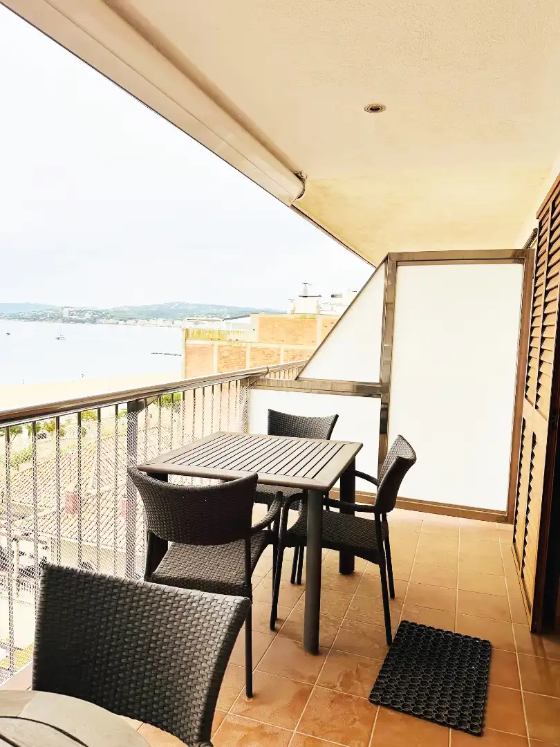 Terraza de Piso en venta en Palamós con Aire acondicionado, Terraza y Amueblado