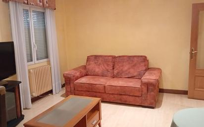 Living room of Flat for sale in  Pamplona / Iruña  with Heating, Parquet flooring and Terrace