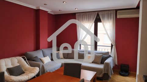 Foto 3 de Piso en venta en Calle Cuenca, Requena, Valencia