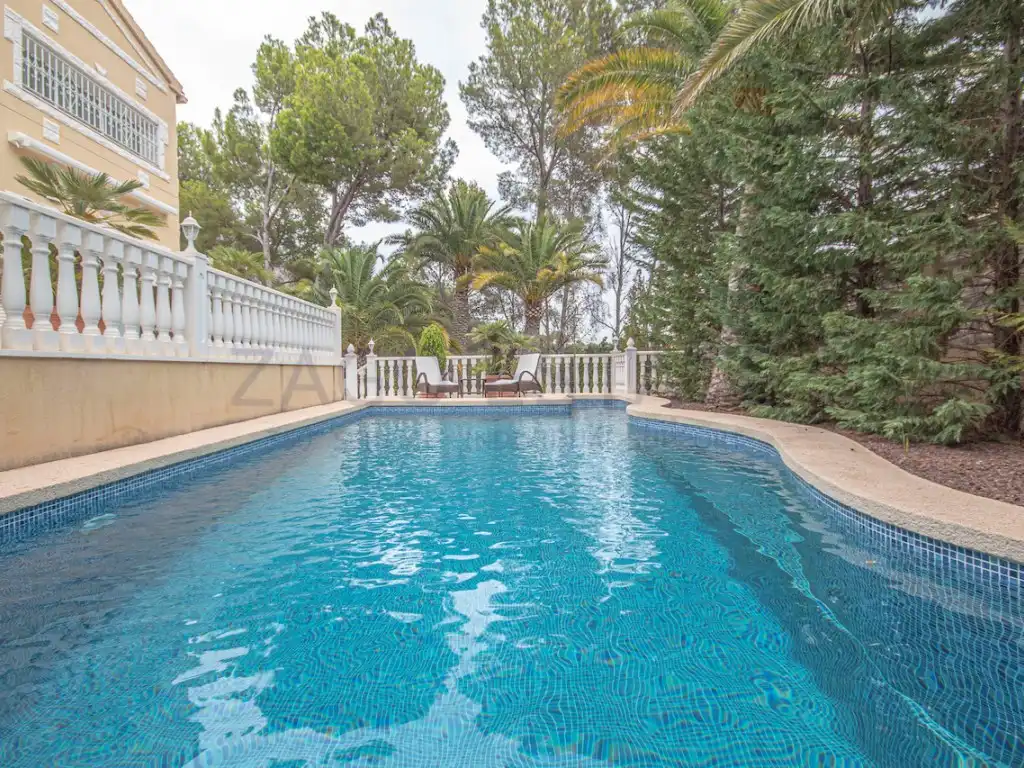 Piscina de Casa o chalet en venta en Altea con Piscina y Amueblado