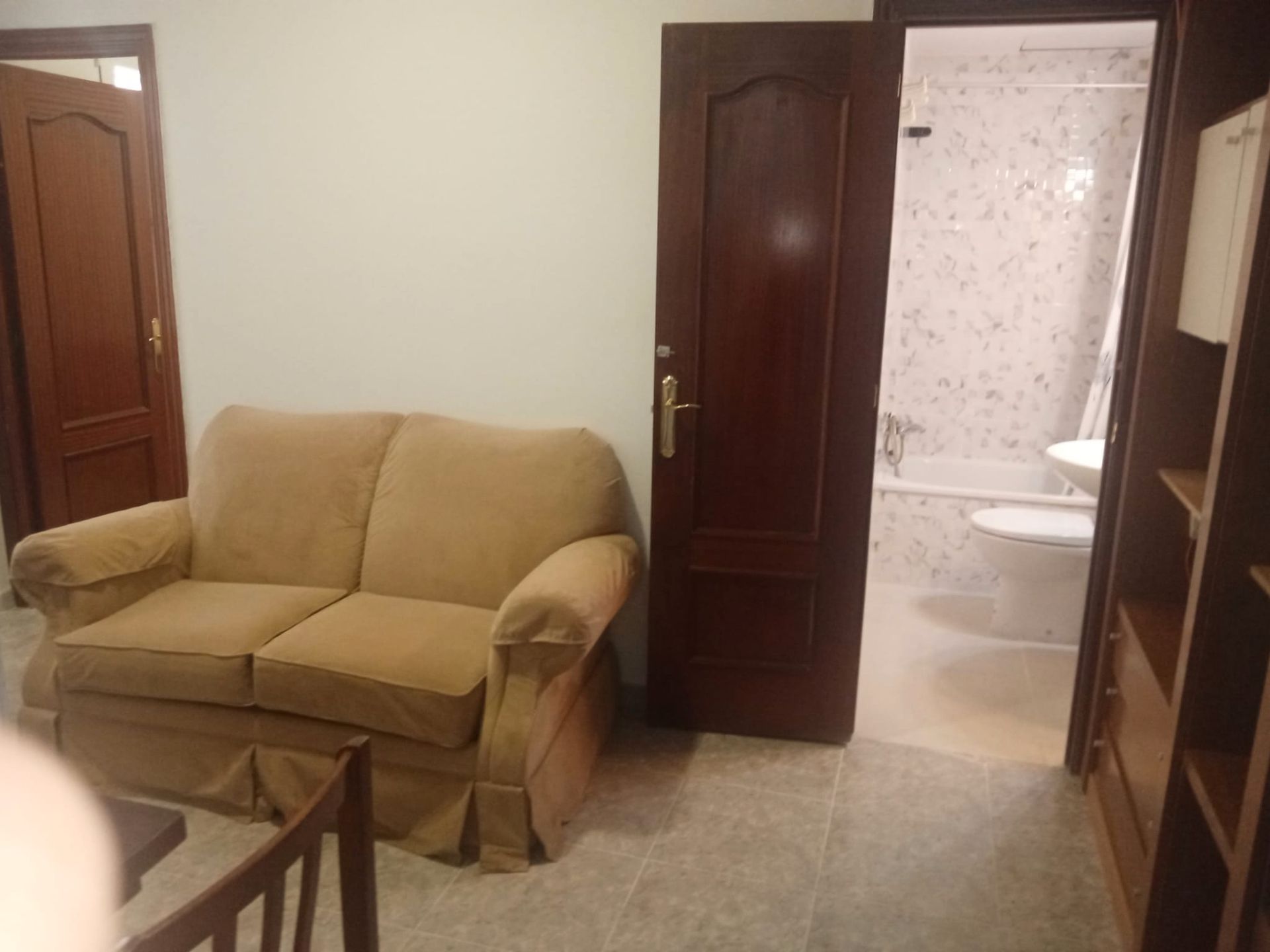 Living room of Flat to rent in  Madrid Capital  with Air Conditioner, Heating and Furnished