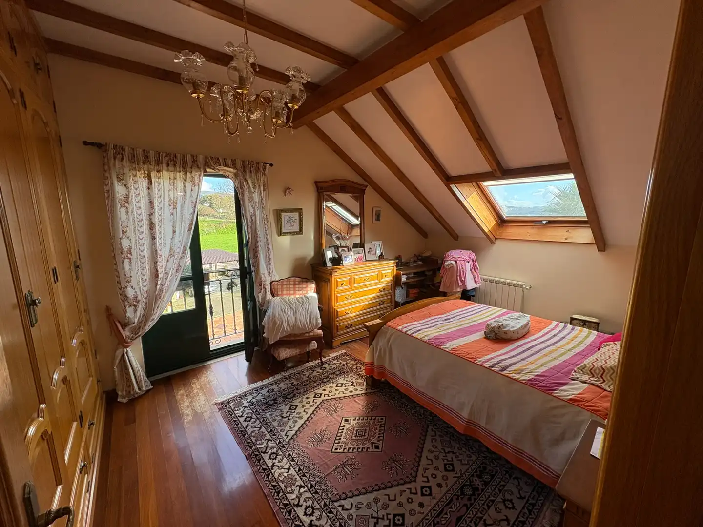 Habitación de Casa o chalet en venta en Narón con Calefacción, Jardín privado y Parquet