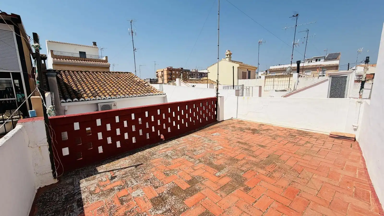 Country homes for rent in Calle BARRERES, Casco Antiguo