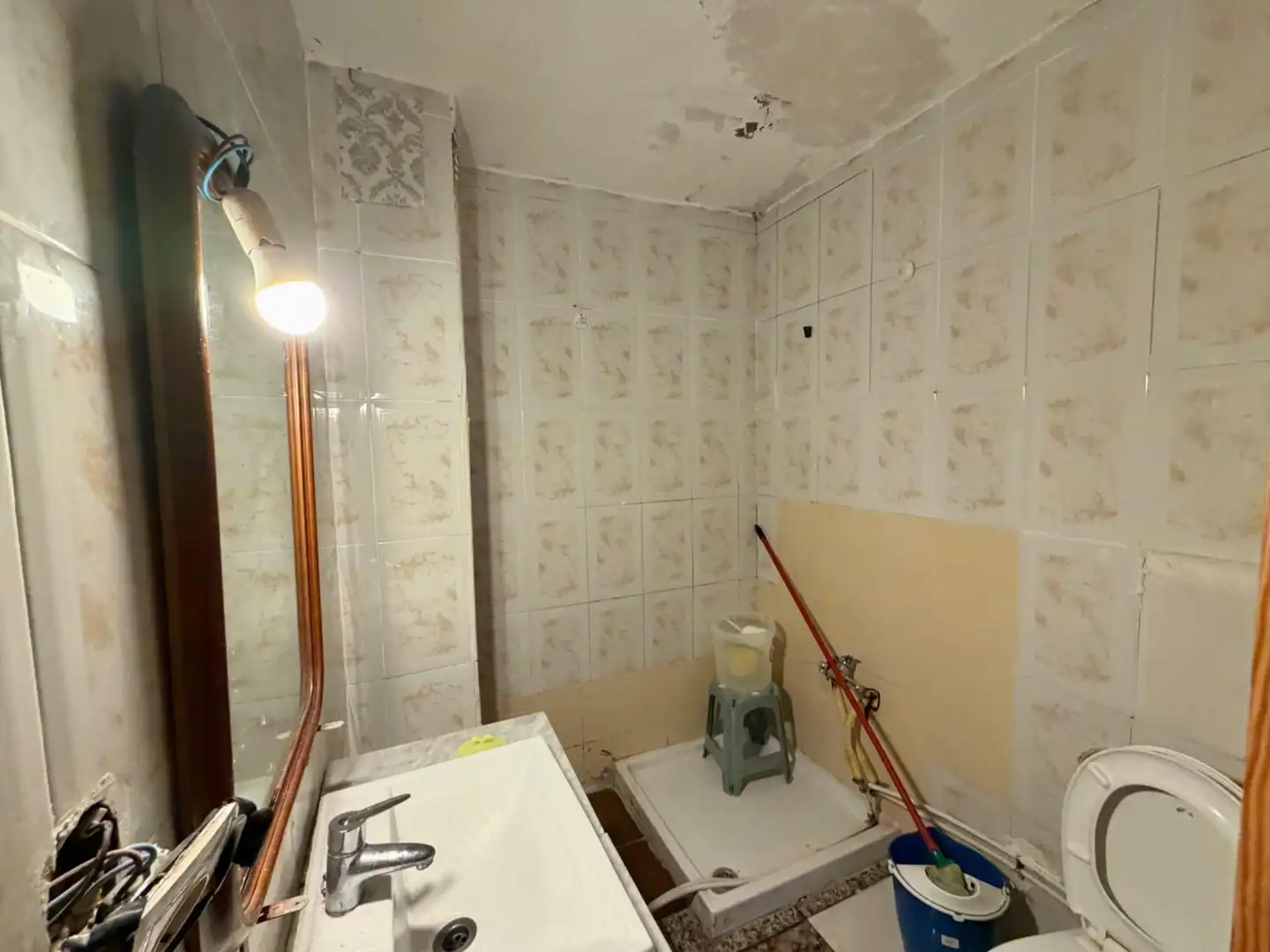 Bany de Apartament en venda en Alicante / Alacant amb Alarma