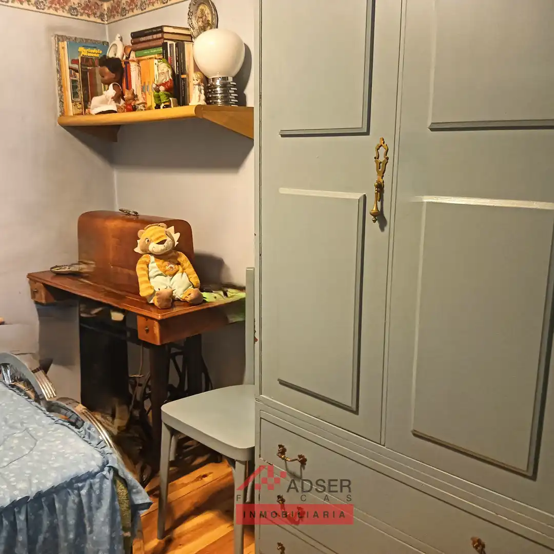 Dormitori de Casa o xalet en venda en Villoslada de Cameros amb Calefacció i Moblat