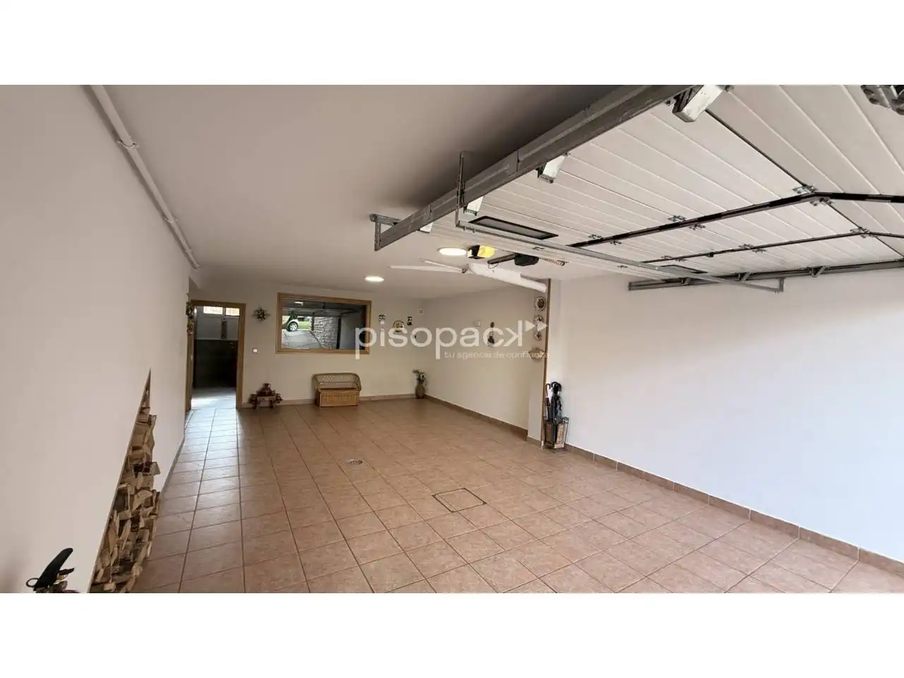 Casa adosada en venta en Berrioplano / Berriobeiti con Calefacción, Jardín privado y Parquet