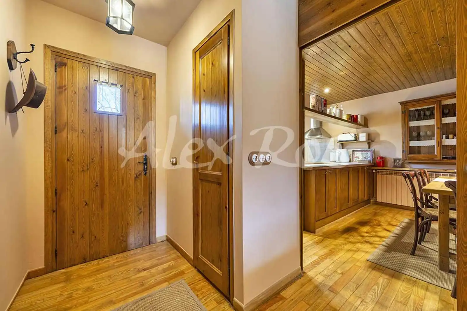 Houses for sale in Urús  with Heating, Private garden and Terrace
