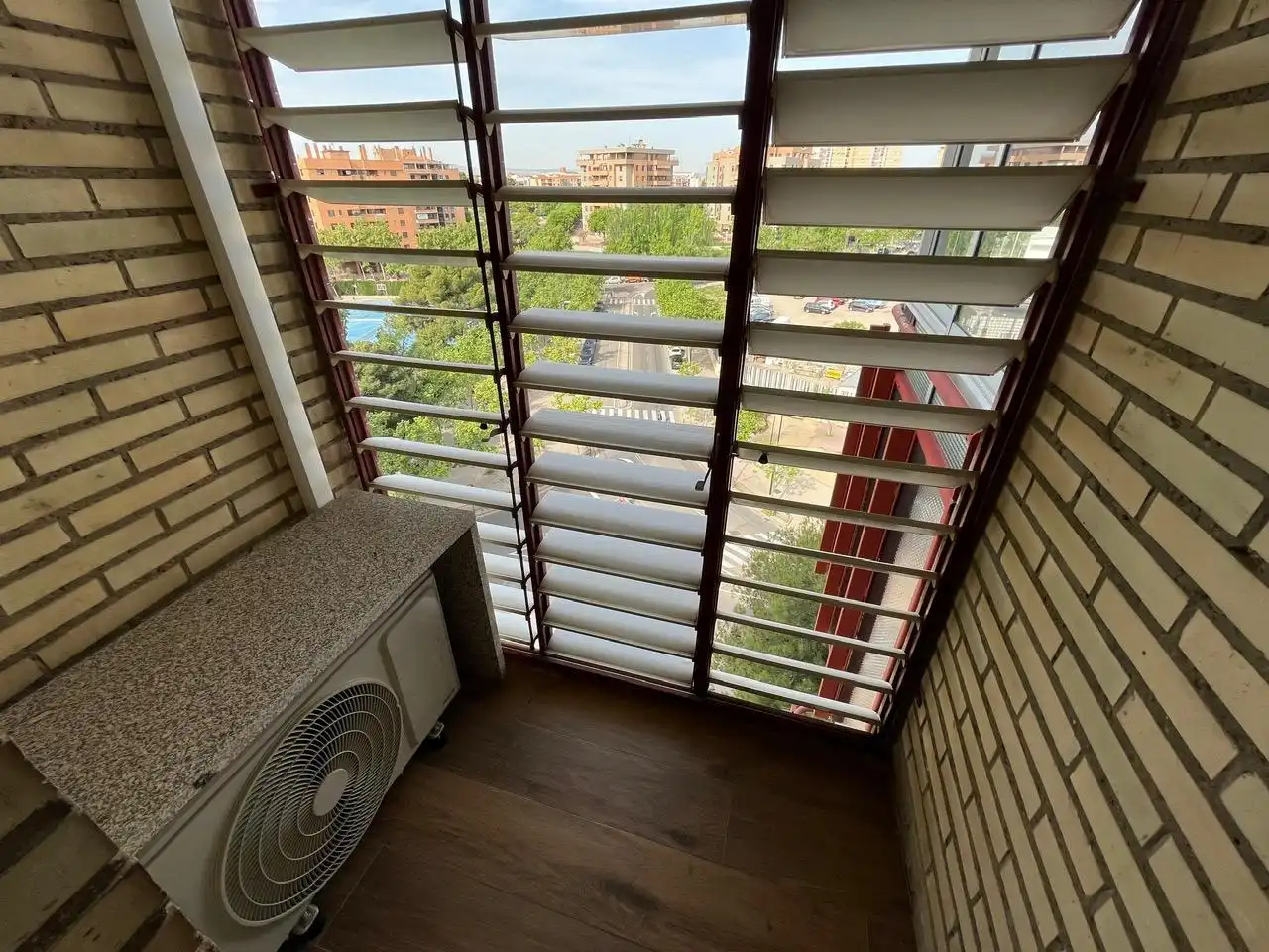 Terraza de Piso en venta en Zaragoza con Aire acondicionado, Calefacción y Parquet