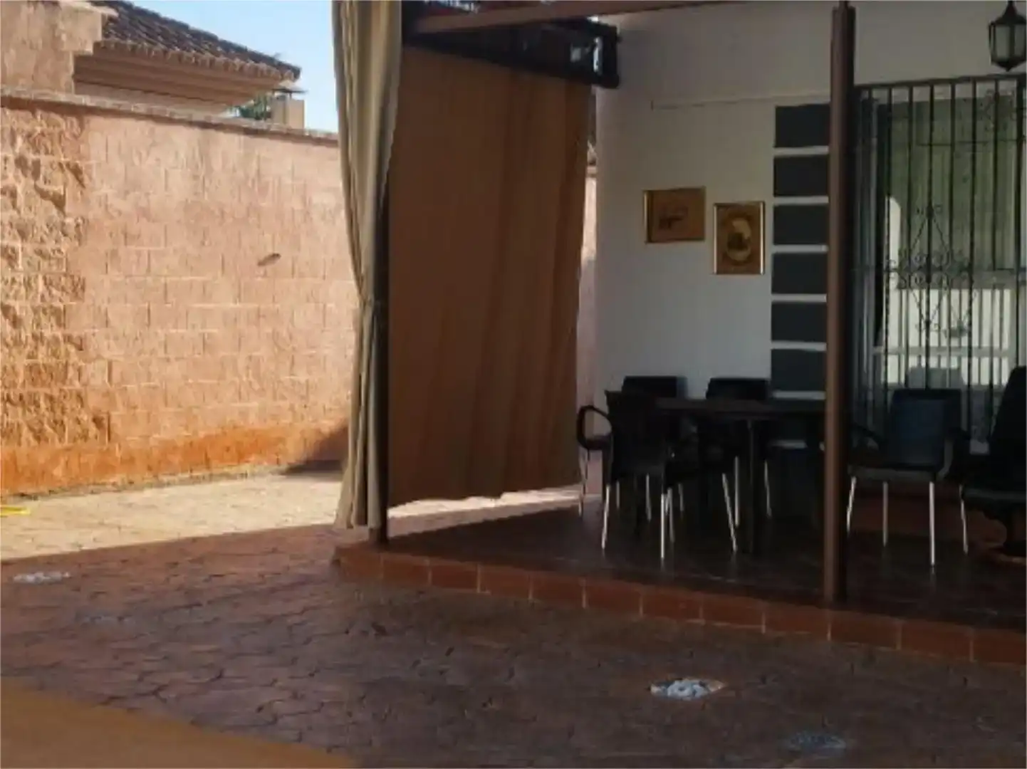 Terraza de Casa o chalet para compartir en Montequinto con Jardín privado y Amueblado