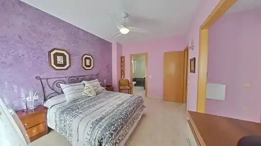 Habitación de Casa o chalet en venta en Santa Perpètua de Mogoda con Aire acondicionado, Calefacción y Jardín privado