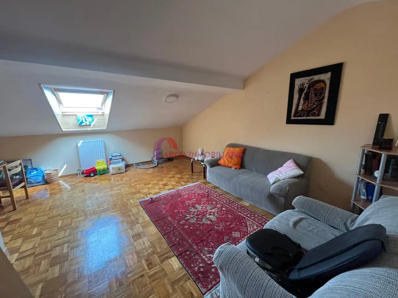 Detached homes for sale in Burgos  with Heating, Private garden and Parquet flooring