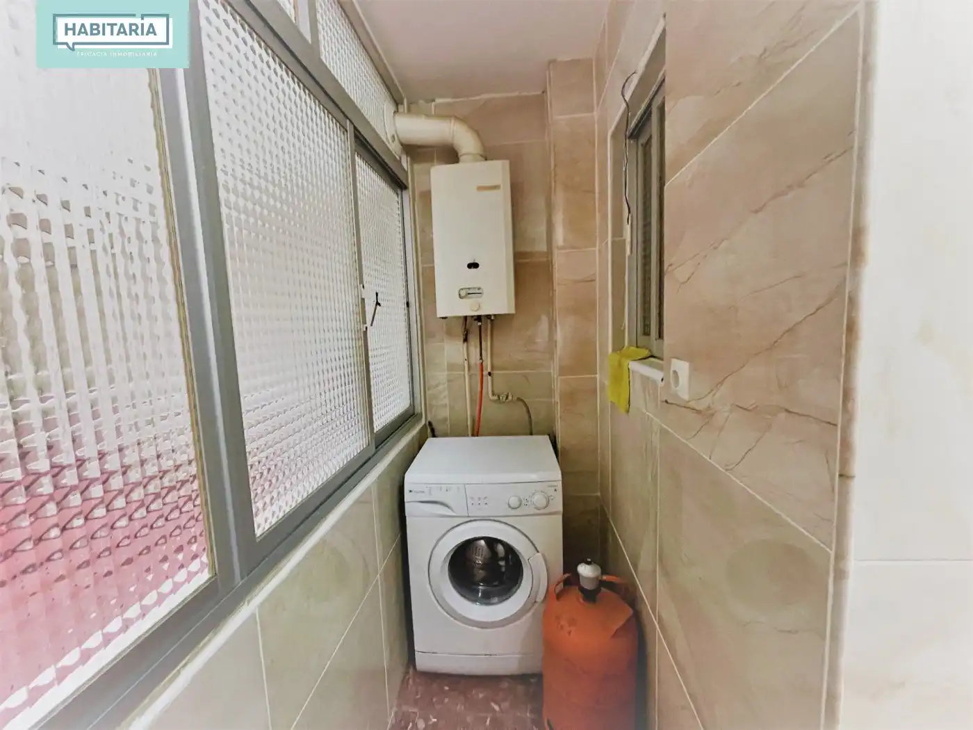 Badezimmer von Wohnung zur Miete in Málaga mit Klimaanlage, Terrasse und Möbliert