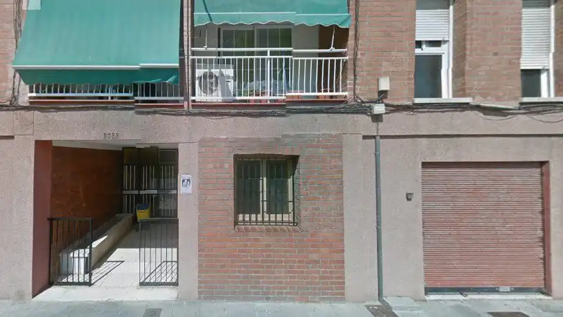 Vista exterior de Piso en venta en El Prat de Llobregat
