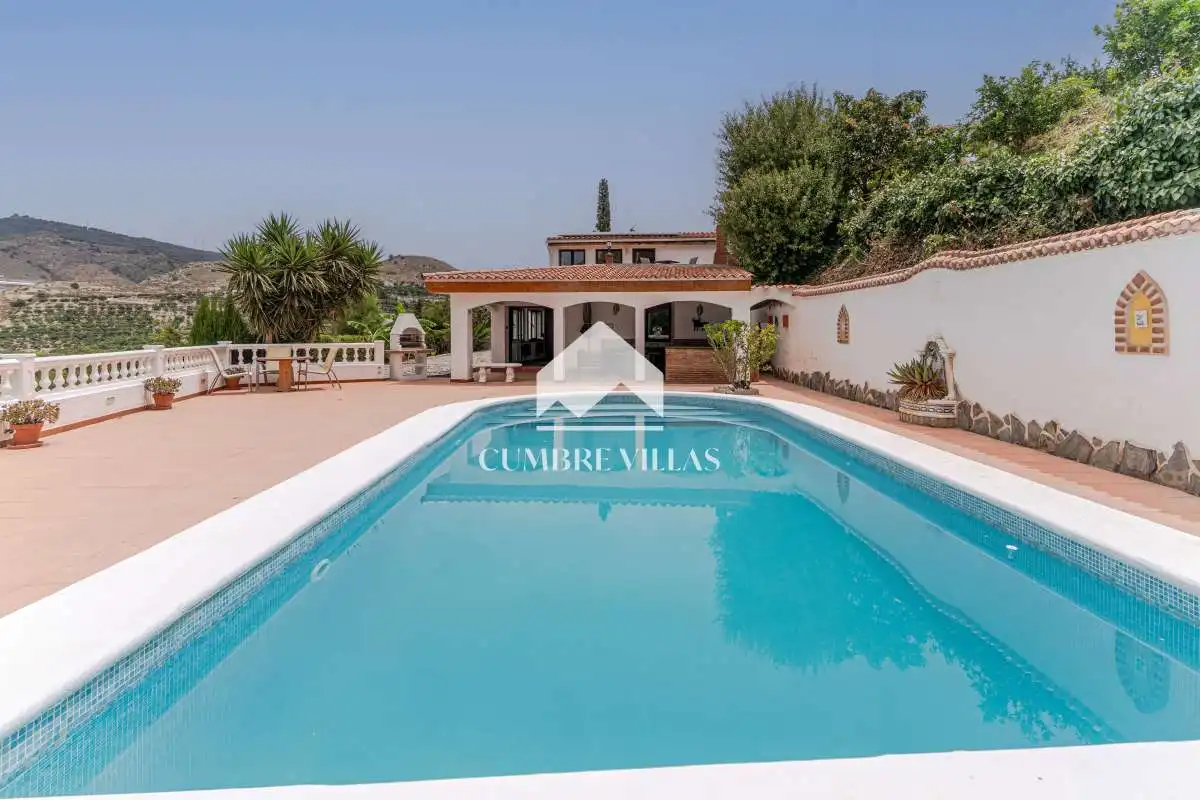 Außenansicht von Country house zum Verkauf in Torrenueva Costa mit Privatgarten, Terrasse und Abstellraum