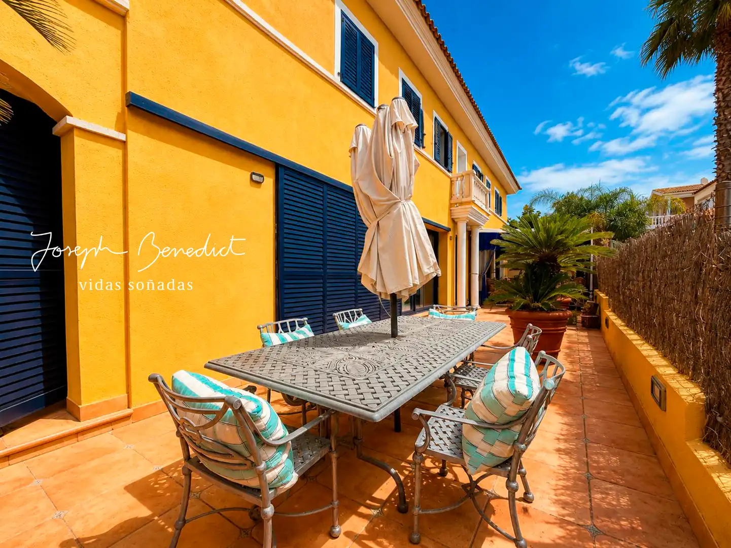 Terrassa de Casa o xalet en venda en Calafell amb Aire condicionat, Calefacció i Jardí privat