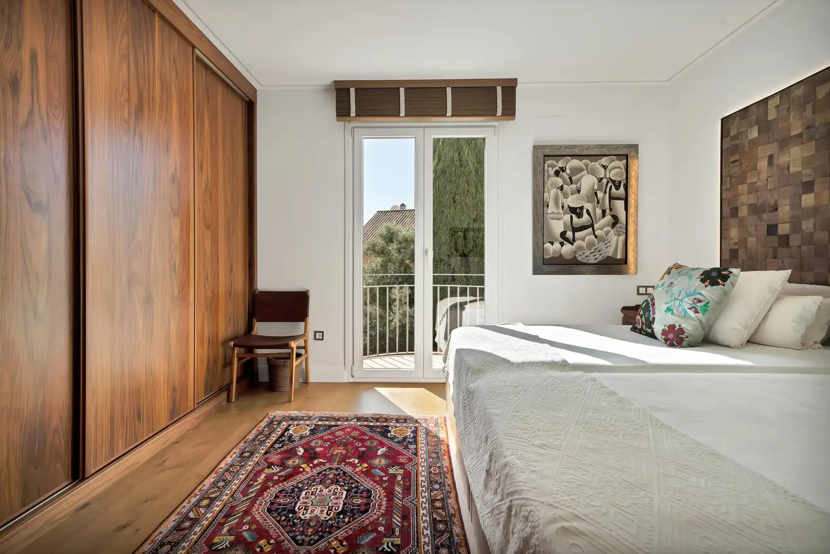 Habitación de Casa adosada en venta en Marbella con Jardín privado, Alarma y Piscina comunitaria
