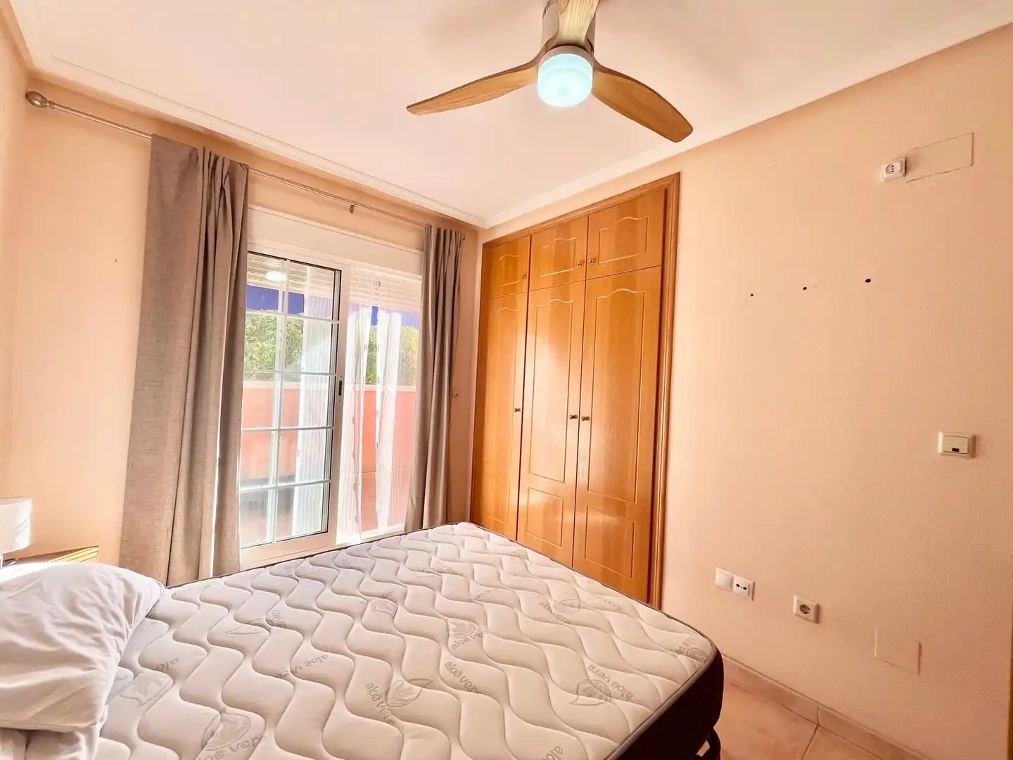 Habitación de Casa o chalet de alquiler en Santa Pola ciudad