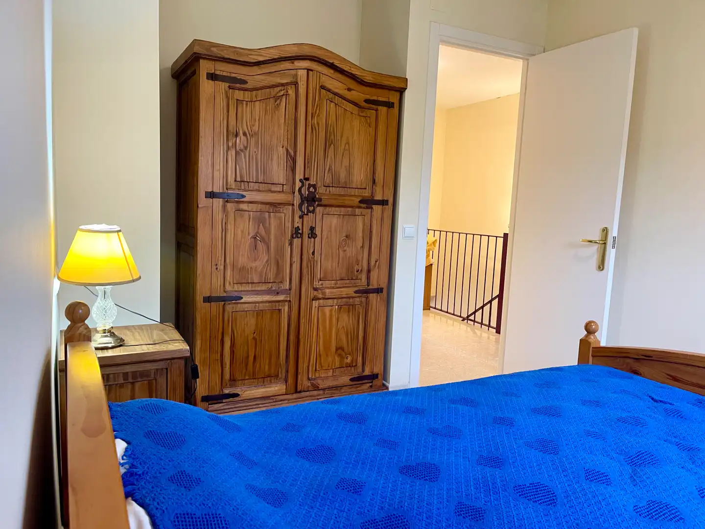 Habitación de Casa adosada en venta en Sant Joan de les Abadesses con Calefacción, Jardín privado y Trastero