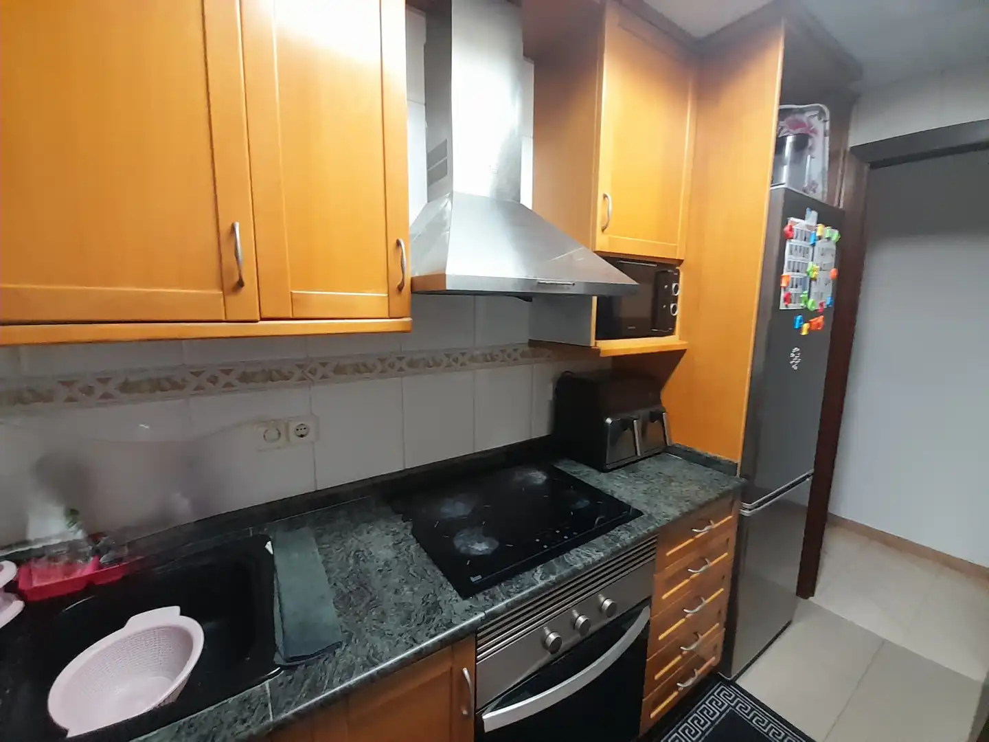 Kitchen of Flat for sale in L'Hospitalet de Llobregat  with Balcony