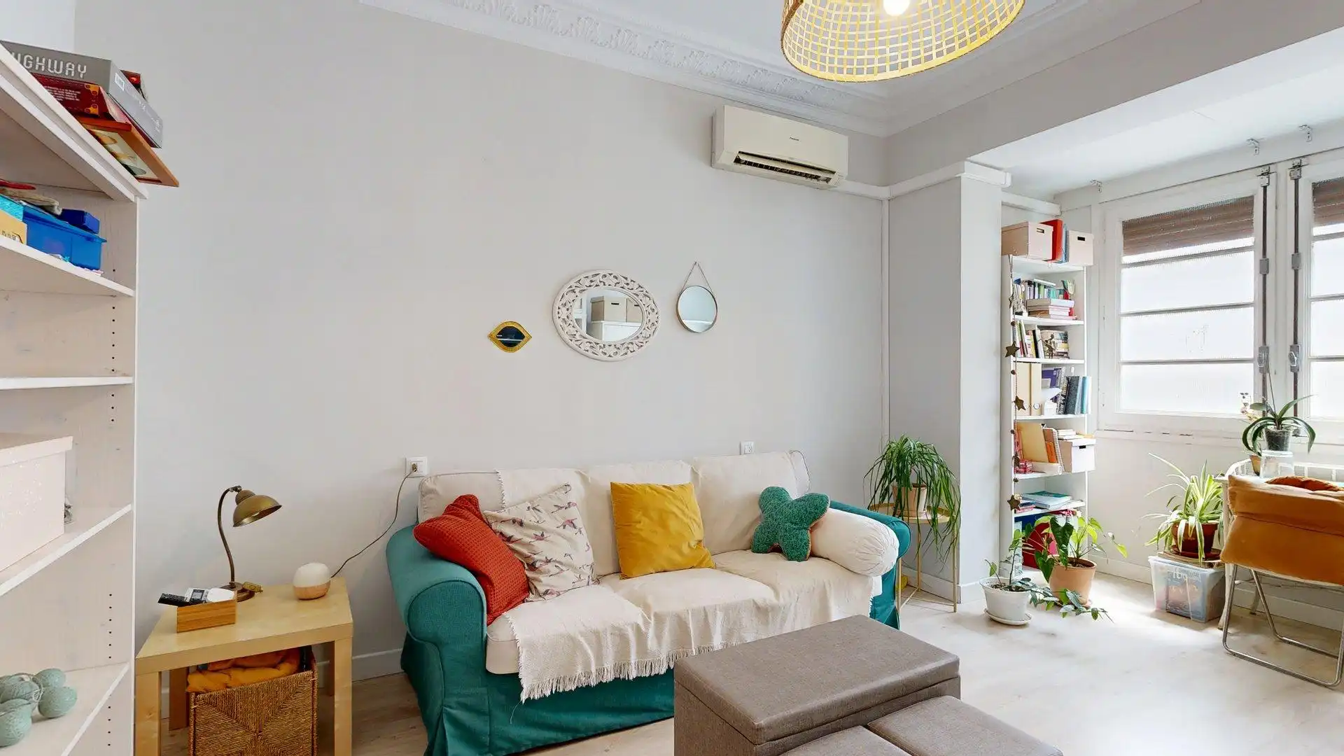 Flat with terrace for sale in Paseo de Sagasta, imagen 2