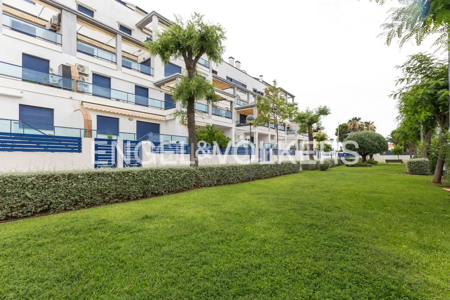 Vista exterior de Piso en venta en Dénia con Aire acondicionado, Calefacción y Piscina