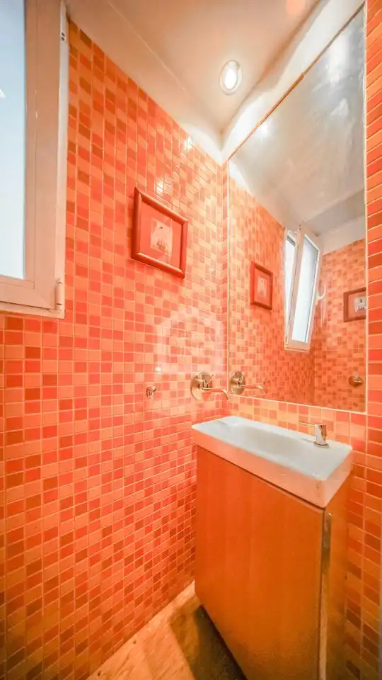 Baño de Piso en venta en Madrid con Calefacción y Parquet