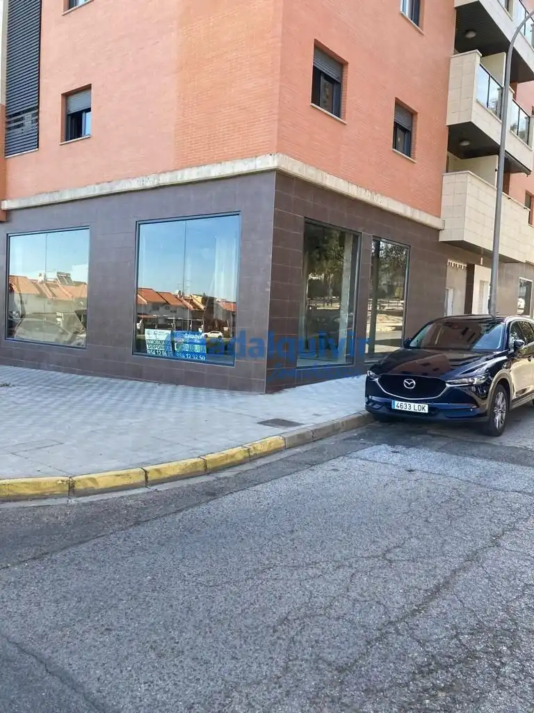 Geschaftsraum zur Miete in Montequinto