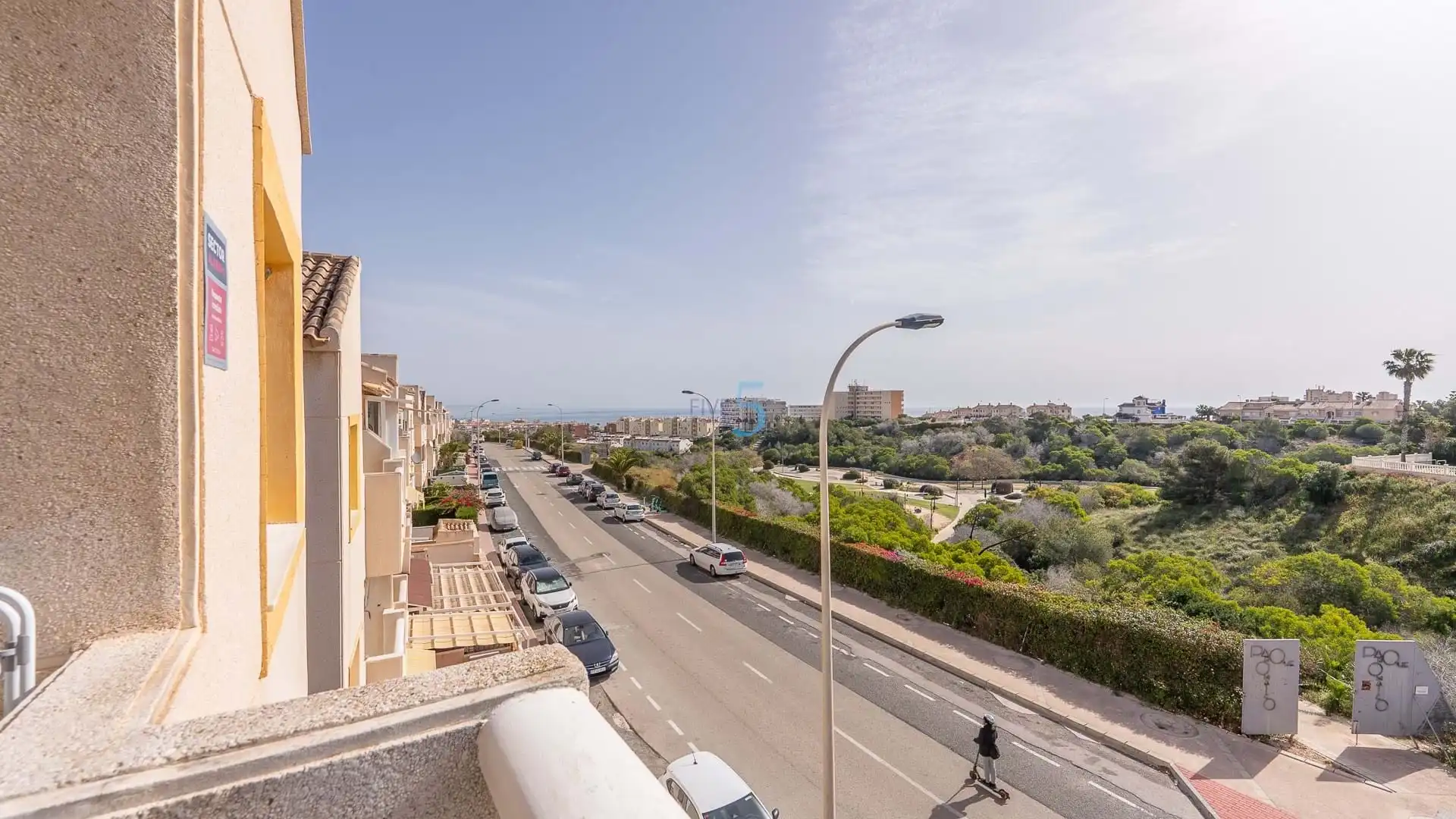 Außenansicht von Wohnung zum Verkauf in Torrevieja mit Klimaanlage, Heizung und Schwimmbad