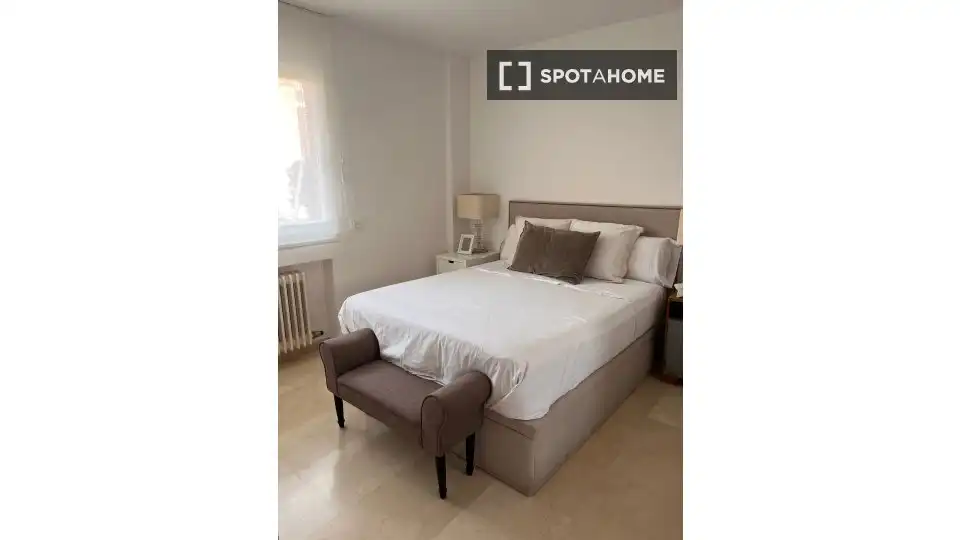Wohnung zur Miete in Barri de les Corts