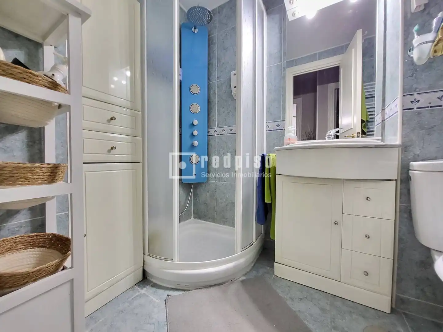 Baño de Piso en venta en Valdemoro con Aire acondicionado, Calefacción y Jardín privado