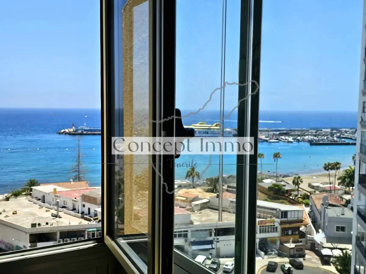 Ático en venta en Arona con Terraza, Trastero y Balcón