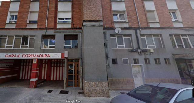 Piso en Venta en Calle Extremadura , 3 en Pumarín