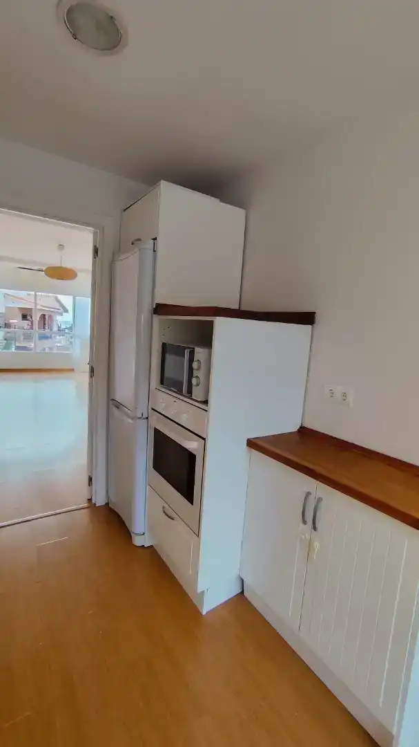 Küche von Wohnung zur Miete in Málaga Capital mit Klimaanlage