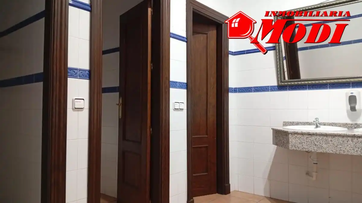 Local comercial en venda a Barrio de la Vega, imagen 24