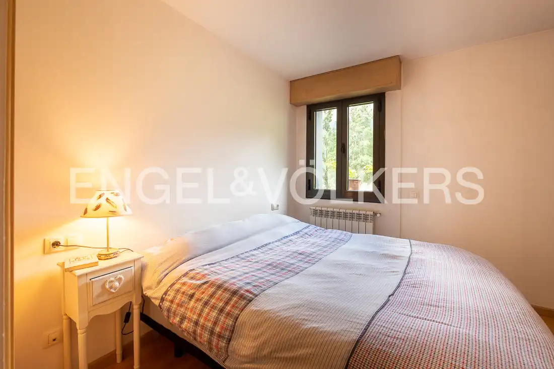 Habitación de Planta baja en venta en Ordino con Calefacción, Parquet y Trastero