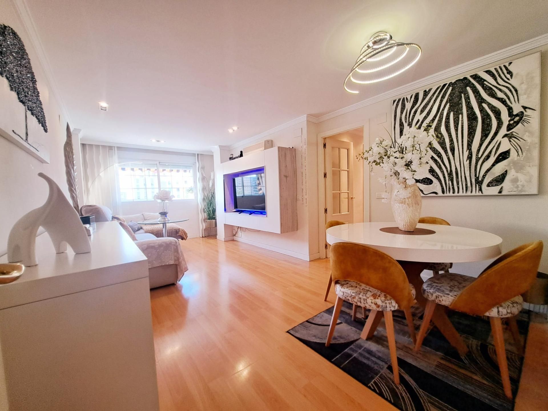 Living room of Flat for sale in Málaga Capital  with Air Conditioner, Heating and Alarm
