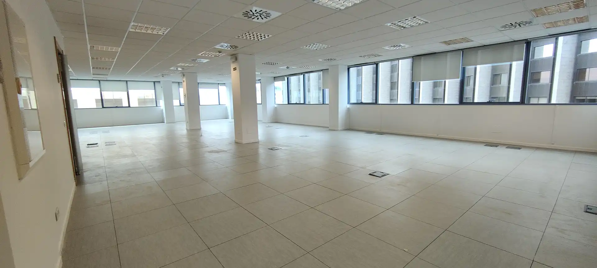 Office for rent in Sant Just Desvern  with Air Conditioner, Heating and Internet