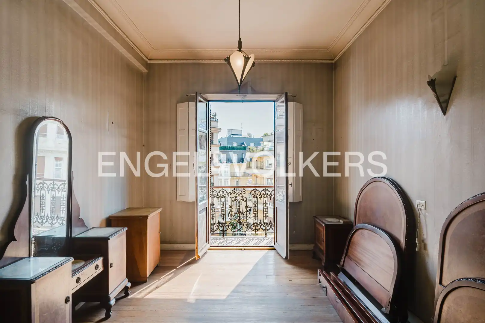 Piso con terraza en venta en Kolon Pasealekua, imagen 30