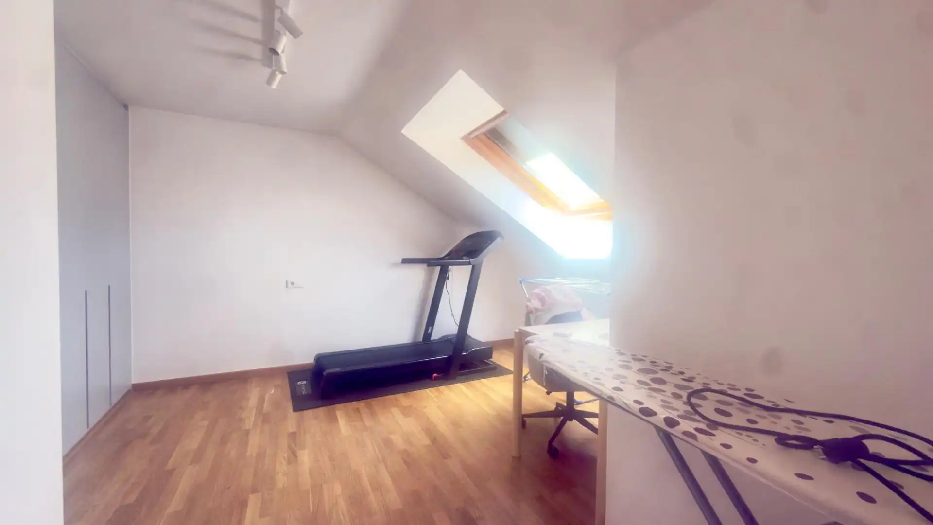 Habitación de Dúplex en venta en Ourense Capital  con Aire acondicionado, Calefacción y Terraza