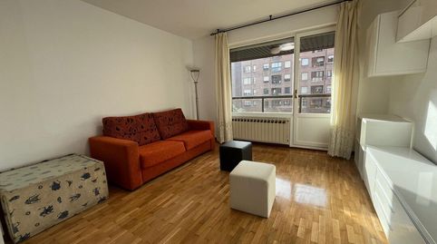 Foto 5 de Piso de alquiler en Mendebaldea - Ermitagaña, Pamplona / Iruña