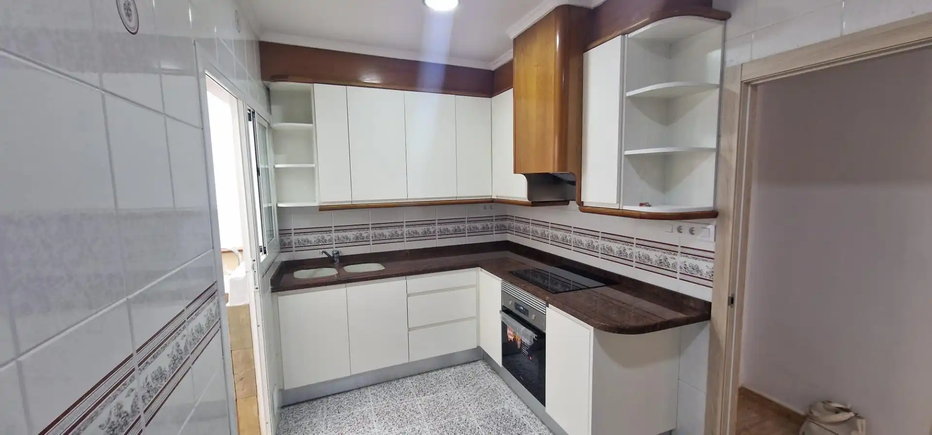 Cocina de Dúplex de alquiler en Alaquàs con Terraza