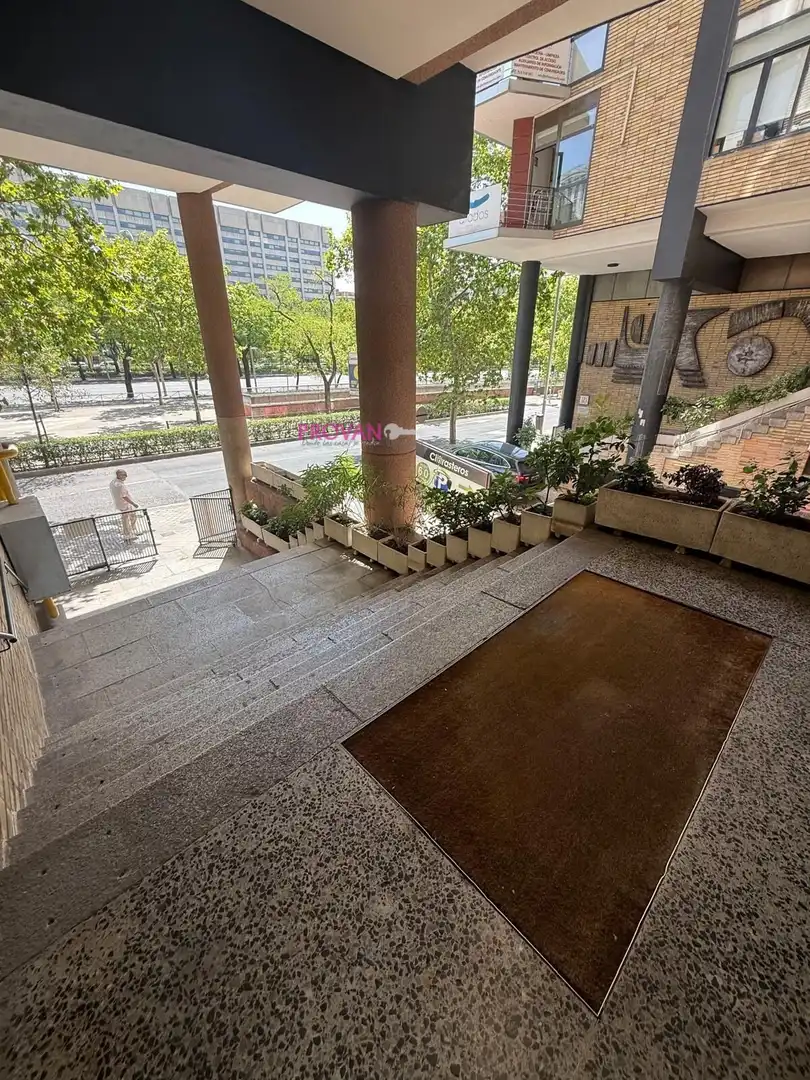 Terrasse von Wohnung zur Miete in Madrid mit Klimaanlage, Heizung und Parkett