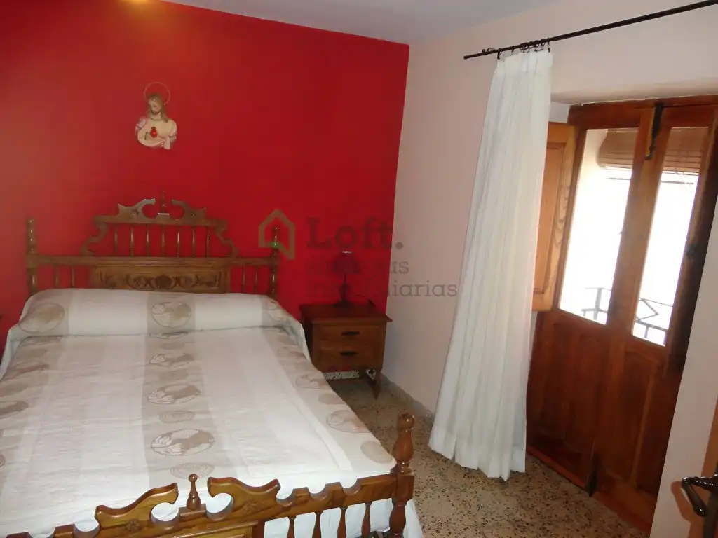 Bedroom of Houses for sale in Pinofranqueado  with Air Conditioner and Balcony
