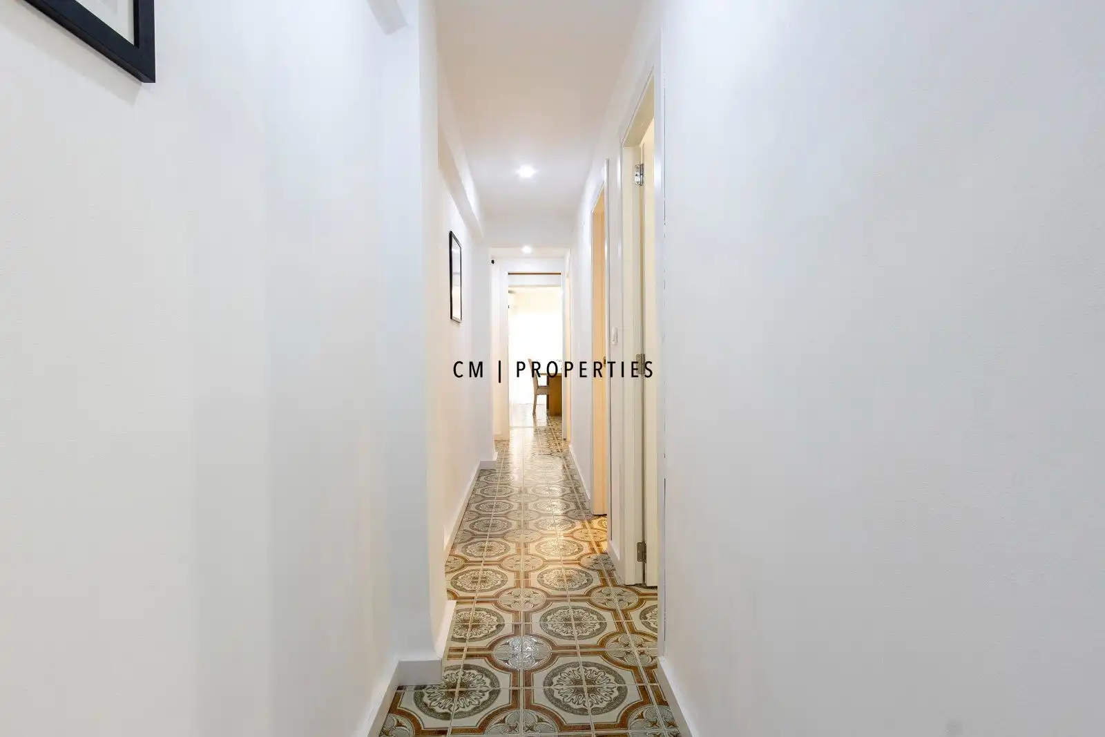 Wohnung zur Miete in Valencia mit Klimaanlage, Heizung und Terrasse