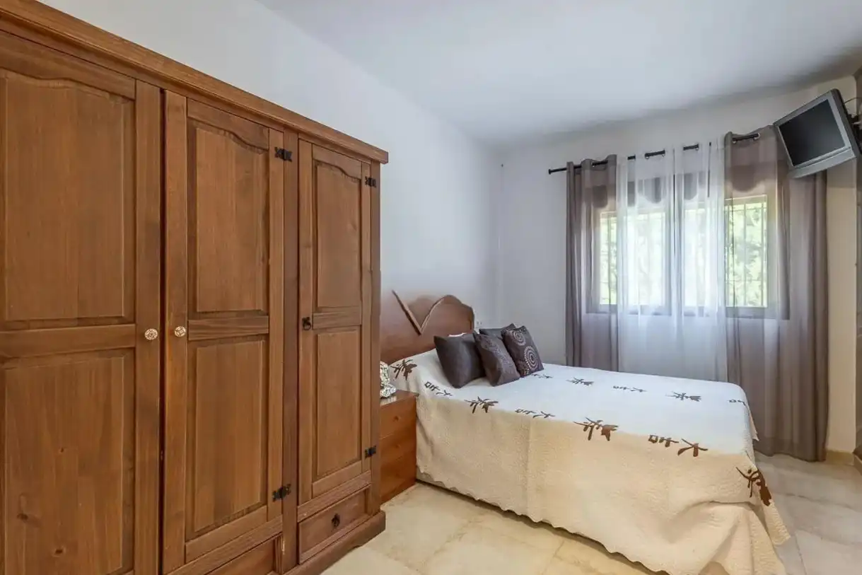 Schlafzimmer von Country house zum Verkauf in Atarfe mit Klimaanlage, Heizung und Privatgarten
